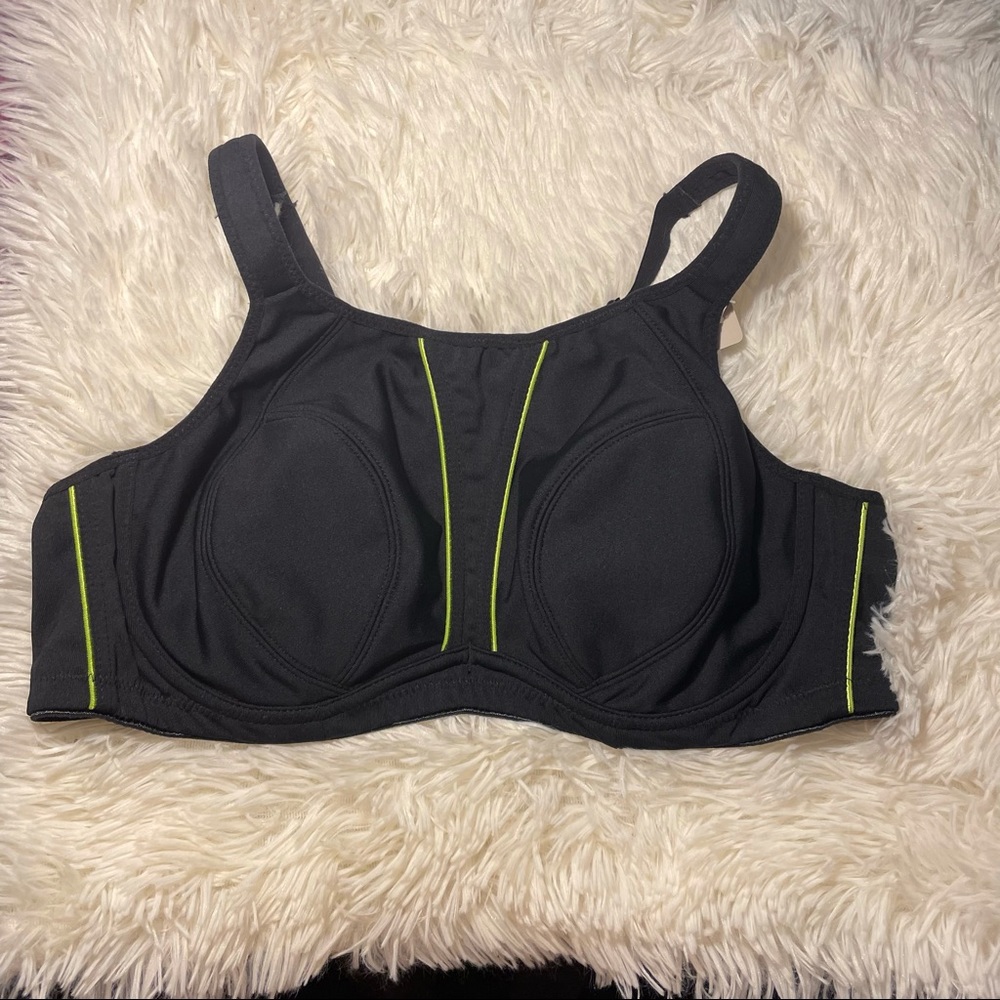 Underwire Black Sports Bra NWT Sz 42C